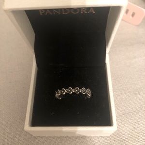 Floral detail Pandora ring